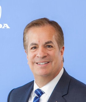 Staff member Ray Mancini from ID_6ba3d2d492c4