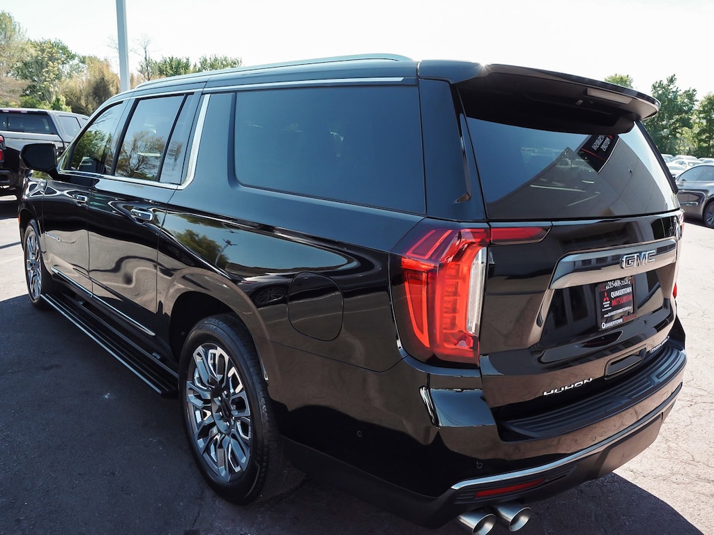 Used 2023 GMC Yukon XL Denali Ultimate SUV