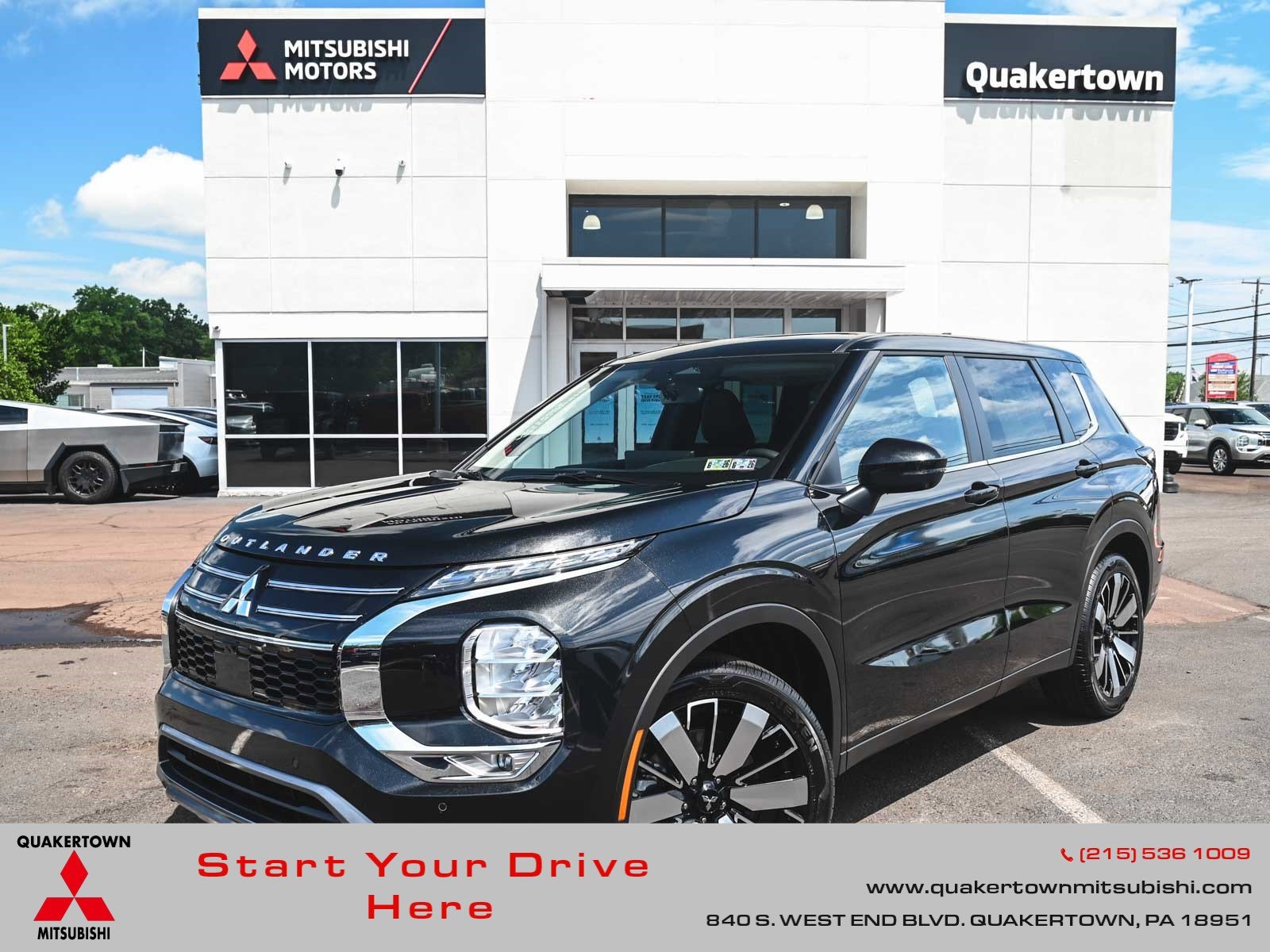 2025 Mitsubishi Outlander SE's photo