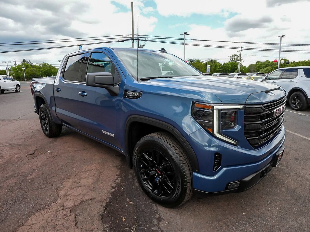 Used 2026 GMC Sierra 1500 Elevation w/3SB Truck Crew Cab