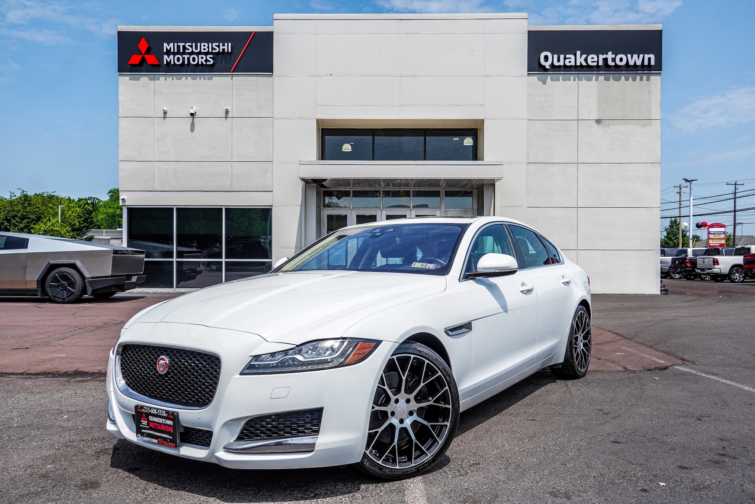 2017 Jaguar XF