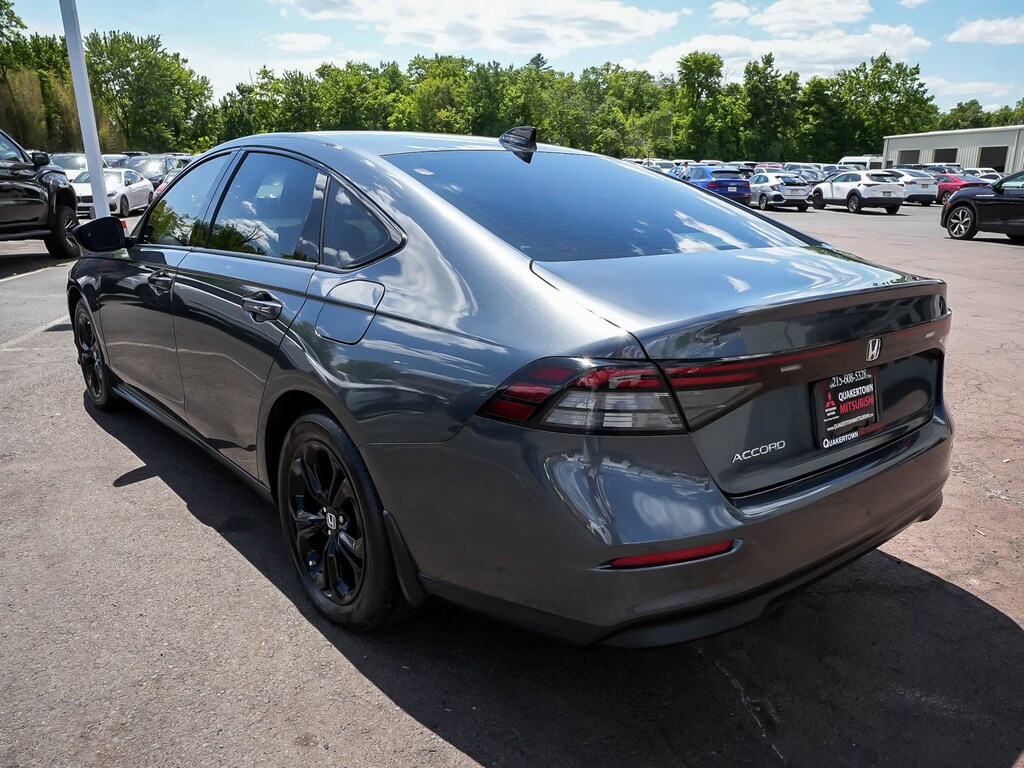 Used 2025 Honda Accord SE Sedan