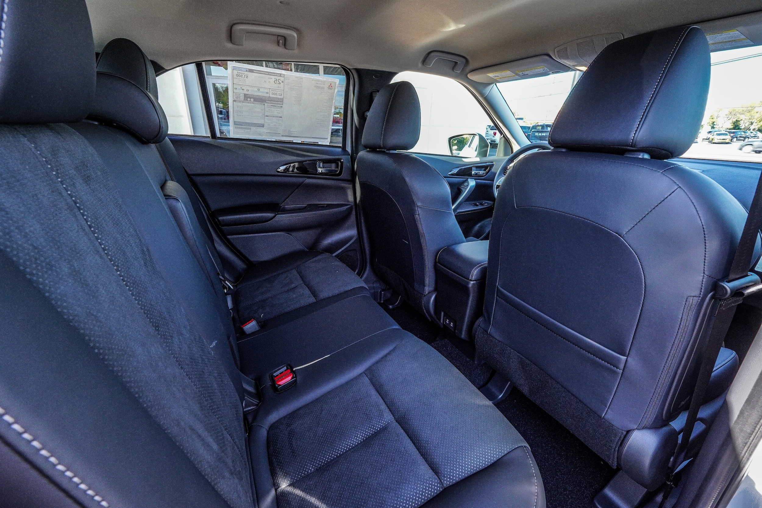 2026 Mitsubishi Eclipse Cross SE - Photo 36