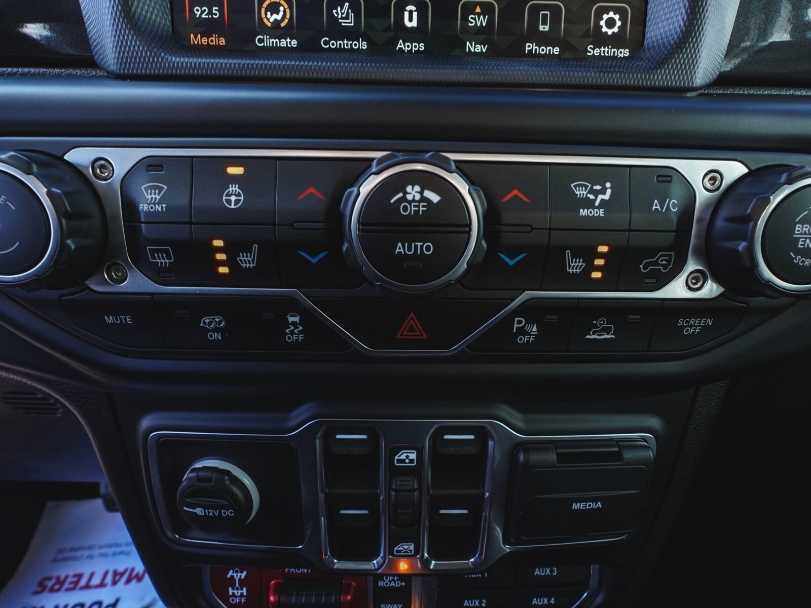 2023 Jeep Wrangler 4-Door Rubicon 392 - Photo 21