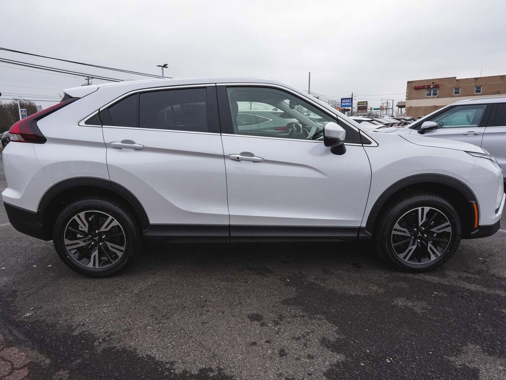 New 2026 Mitsubishi Eclipse Cross SE SUV