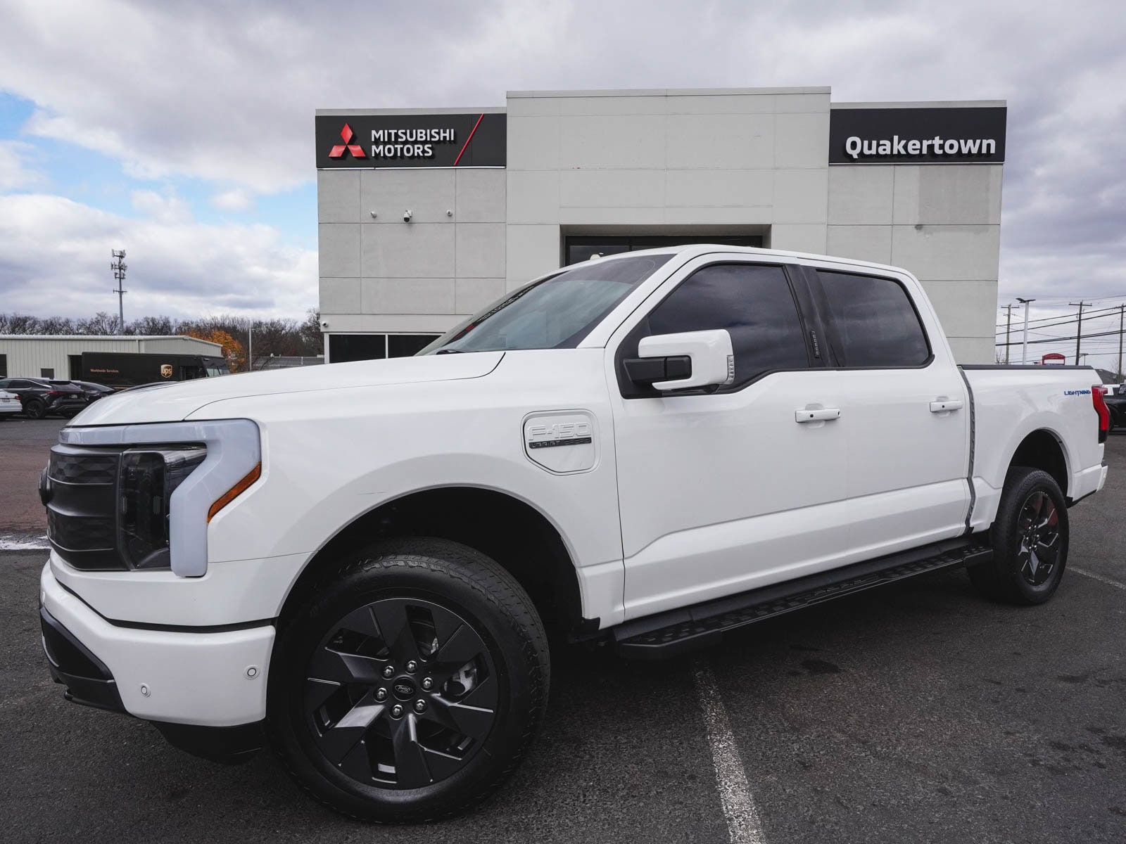 2022 Ford F-150 Lightning Lariat's photo