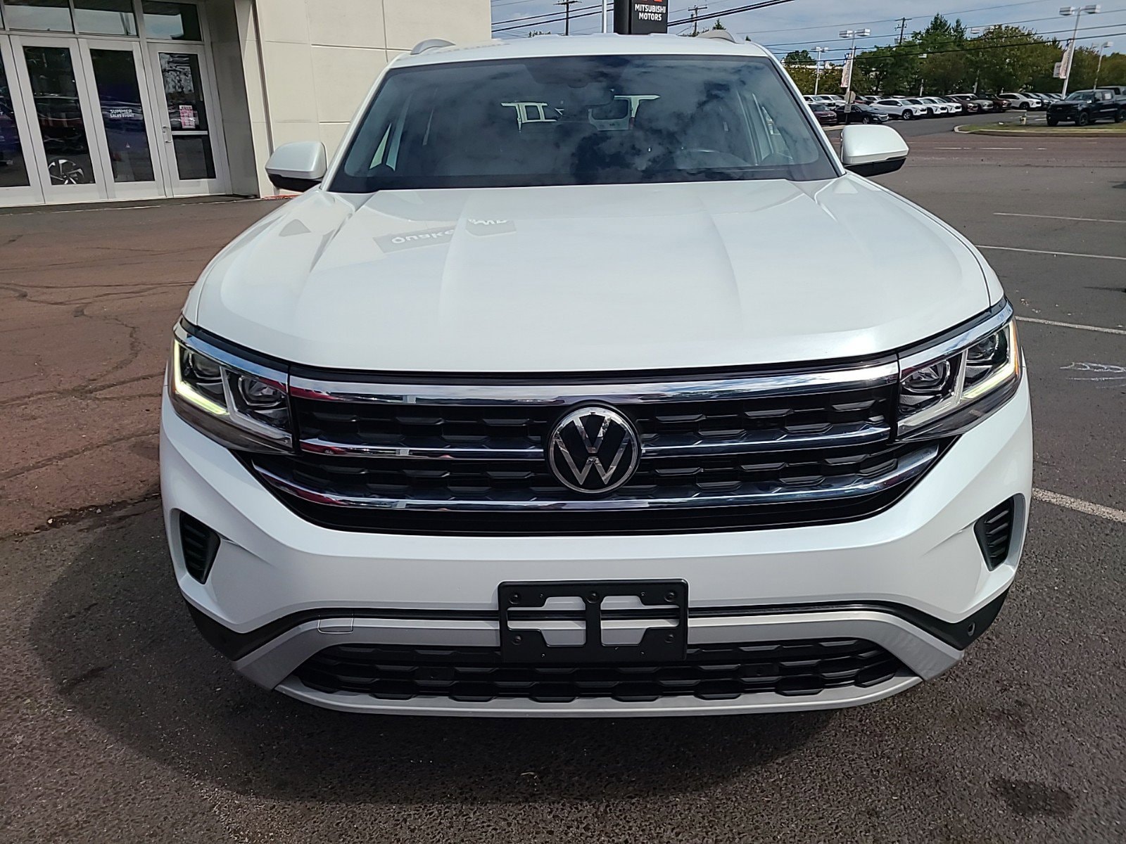 Used 2021 Volkswagen Atlas Cross Sport SE w/Tech with VIN 1V2HC2CA6MC236164 for sale in Quakertown, PA