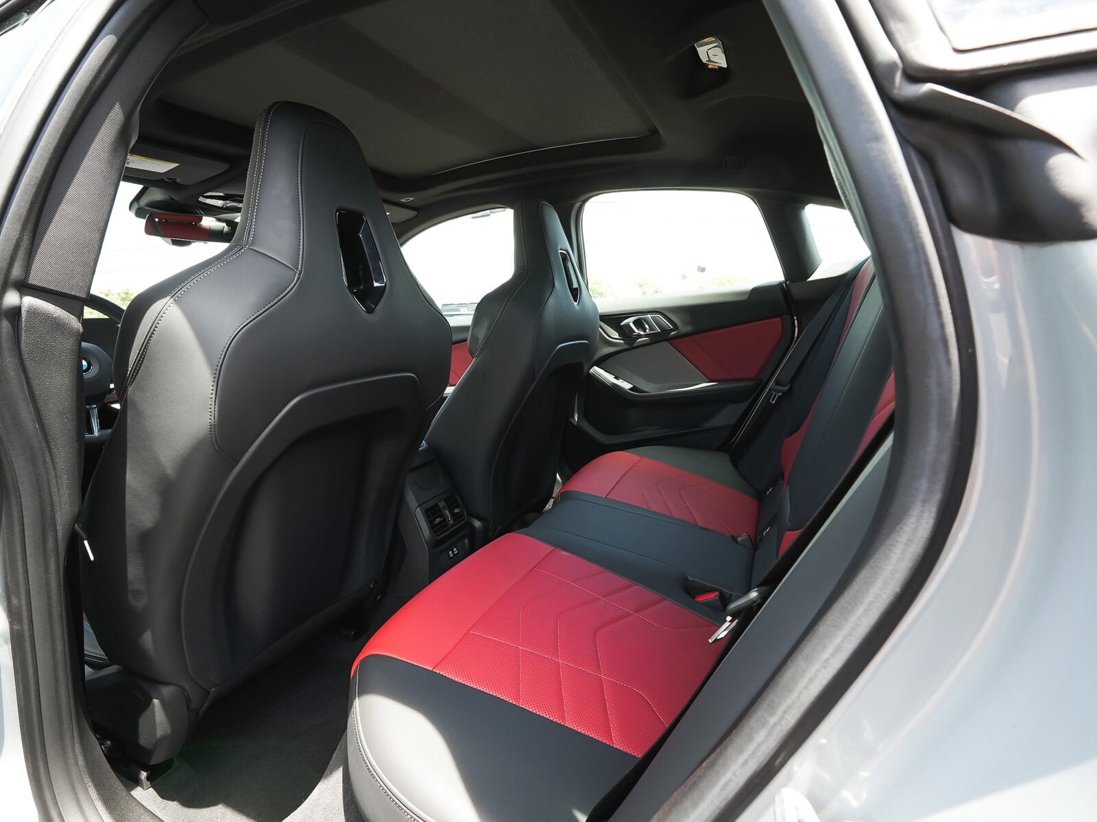 2025 BMW 2 Series M235 - Photo 33