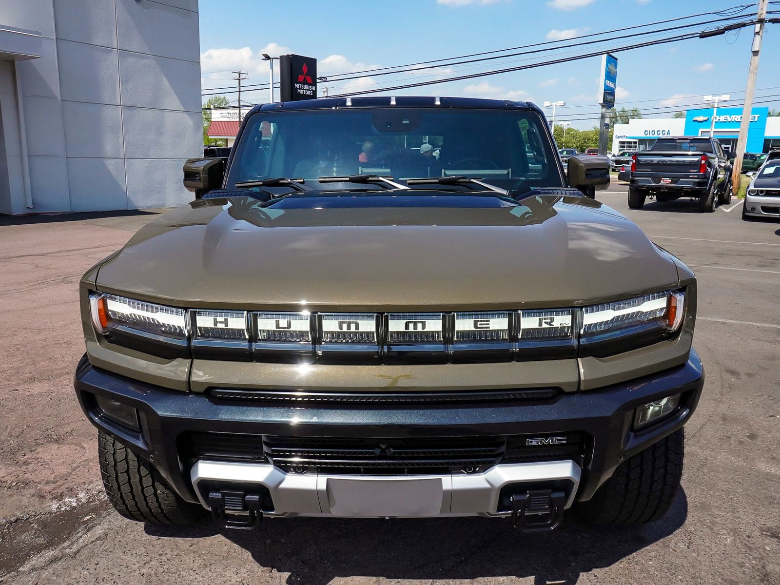 Used 2025 GMC HUMMER EV 2X with VIN 1GKB0NDE0SU109182 for sale in Quakertown, PA