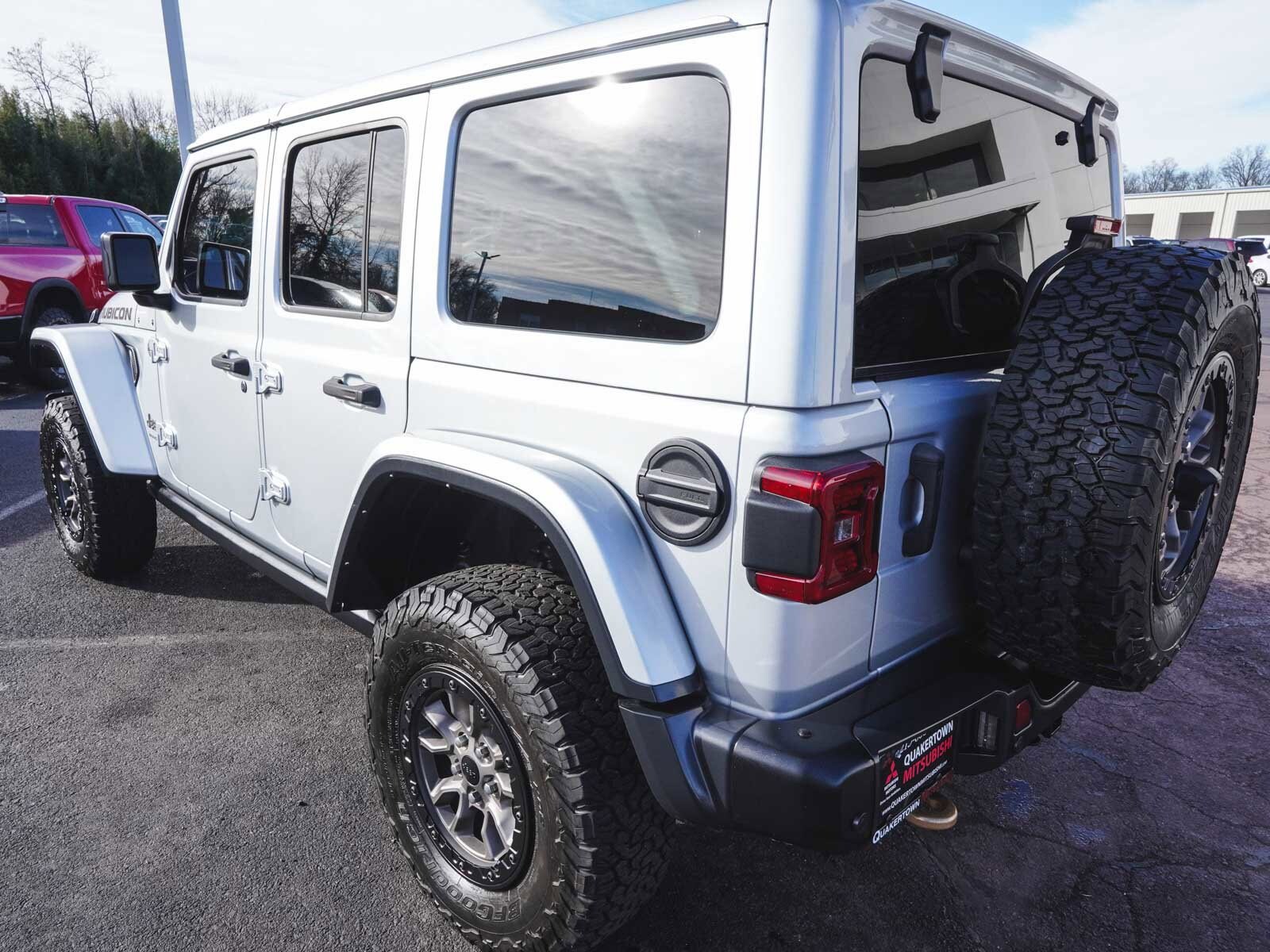 2023 Jeep Wrangler 4-Door Rubicon 392 - Photo 7