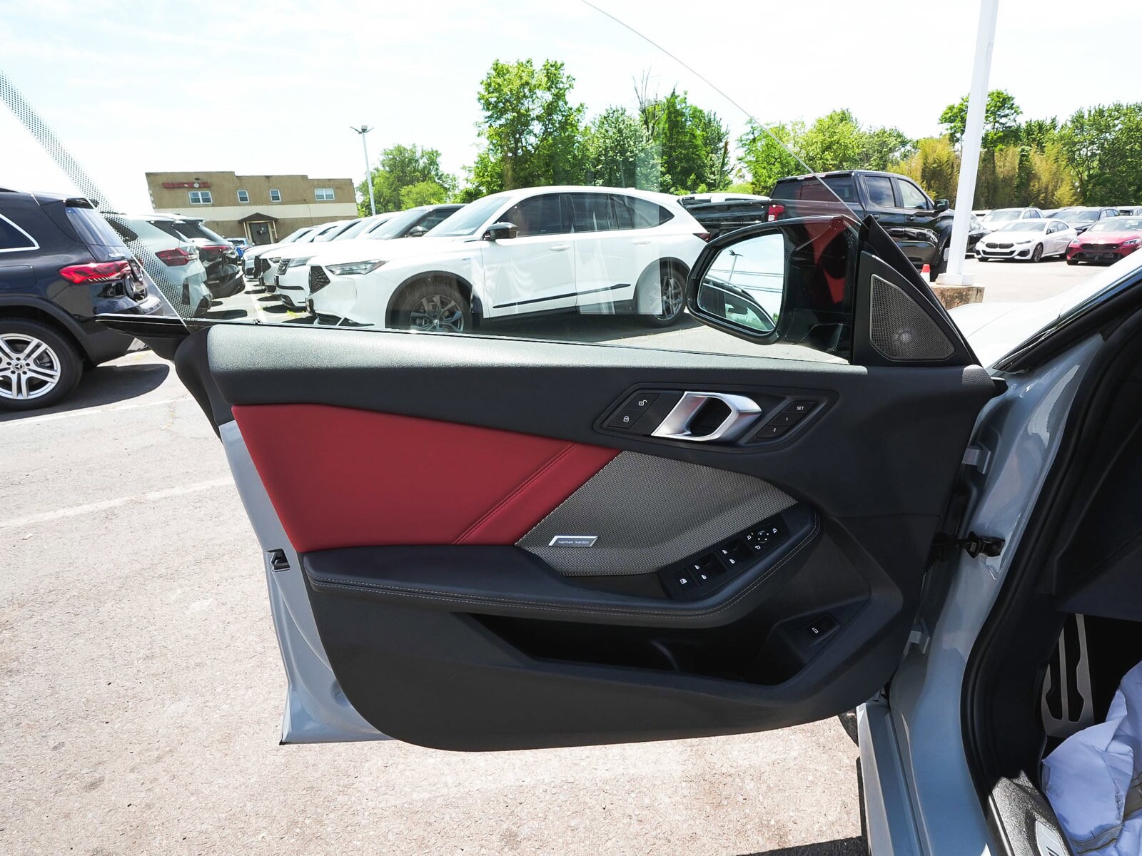 2025 BMW 2 Series M235 - Photo 9