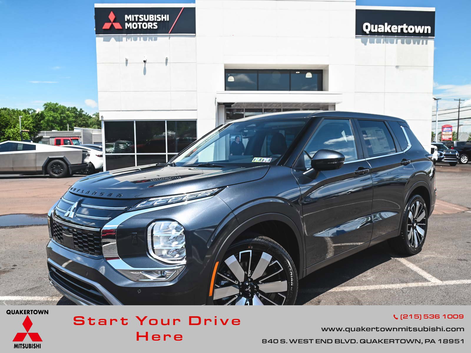 2025 Mitsubishi Outlander SE's photo