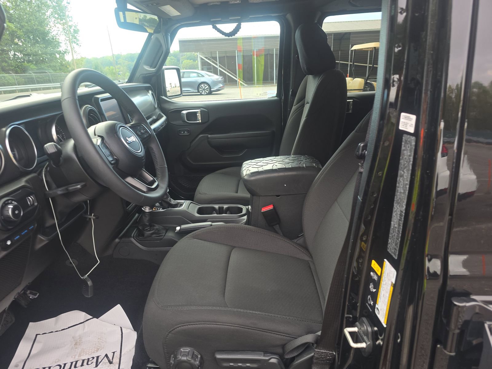 2023 Jeep Wrangler 4xe Willys photo 3