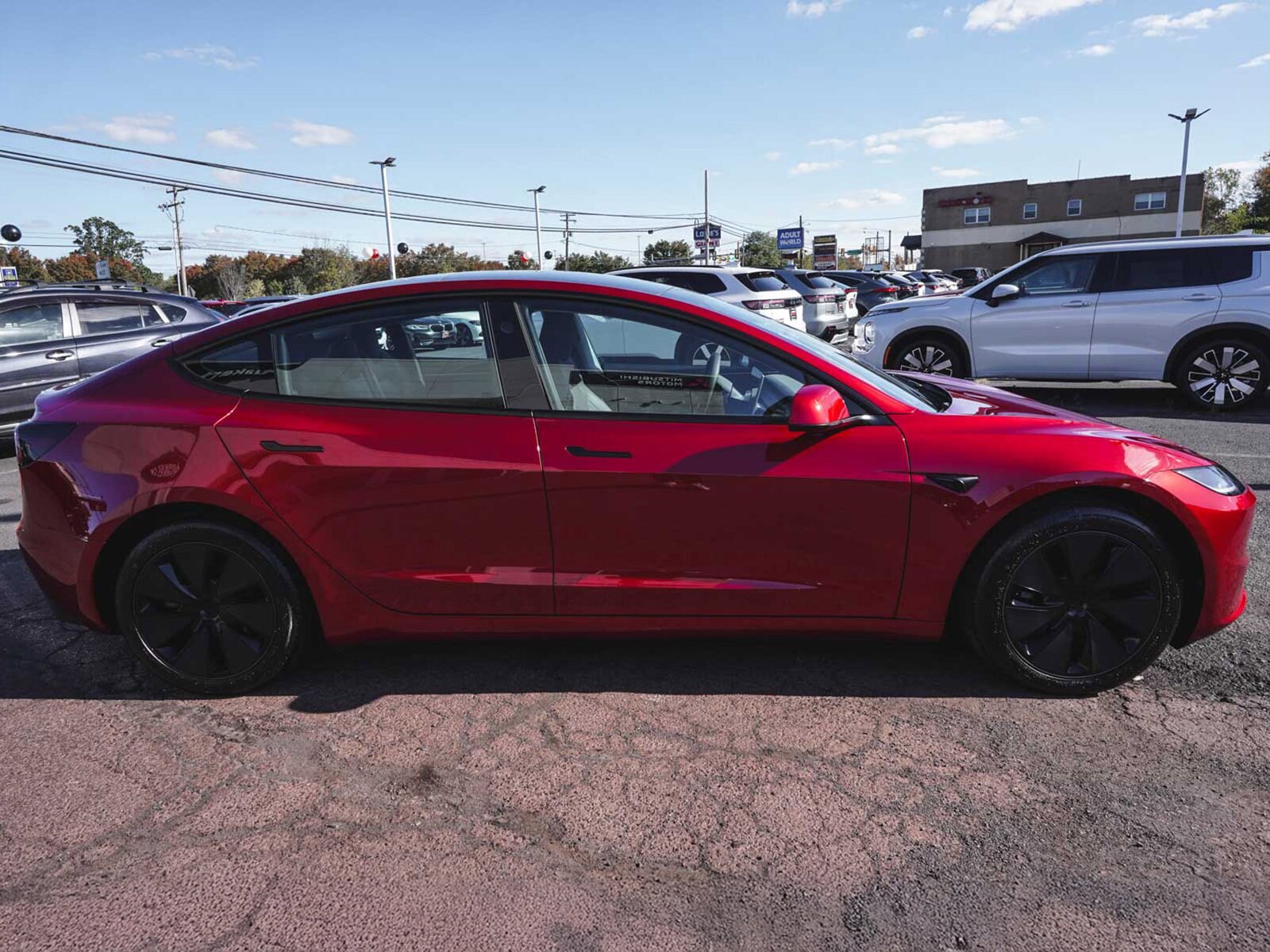 2025 Tesla Model 3 Long Range photo 4