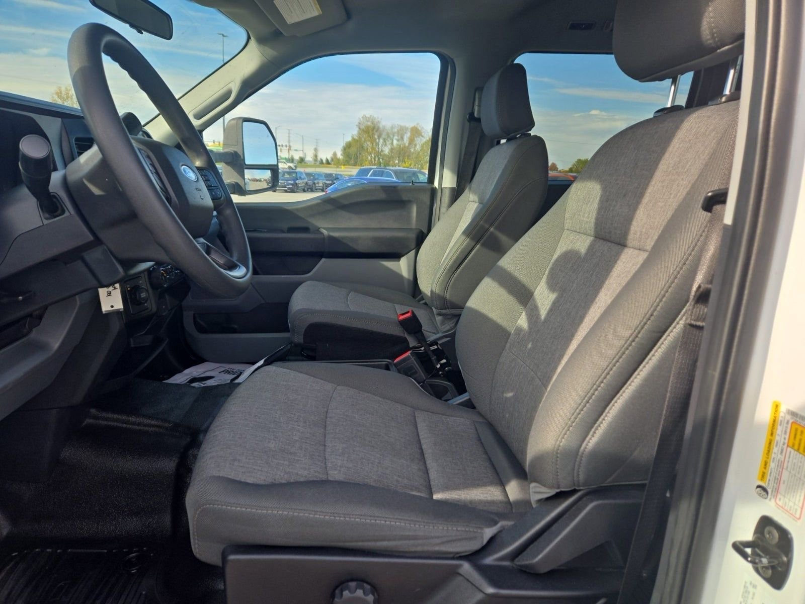 2024 Ford F-350 XL photo 3