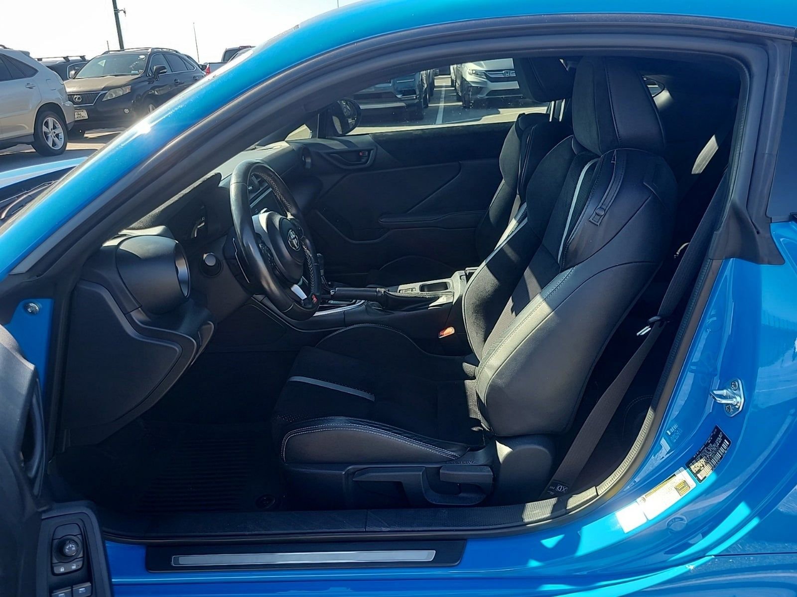 2022 Toyota GR86 Premium photo 3