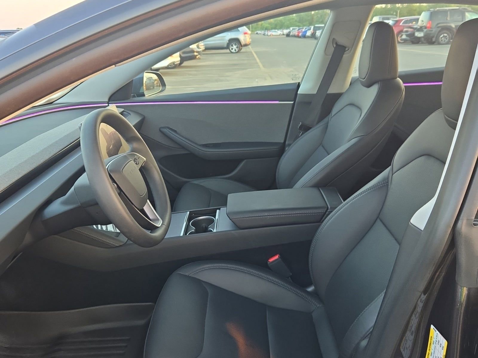 2025 Tesla Model 3 Long Range photo 3