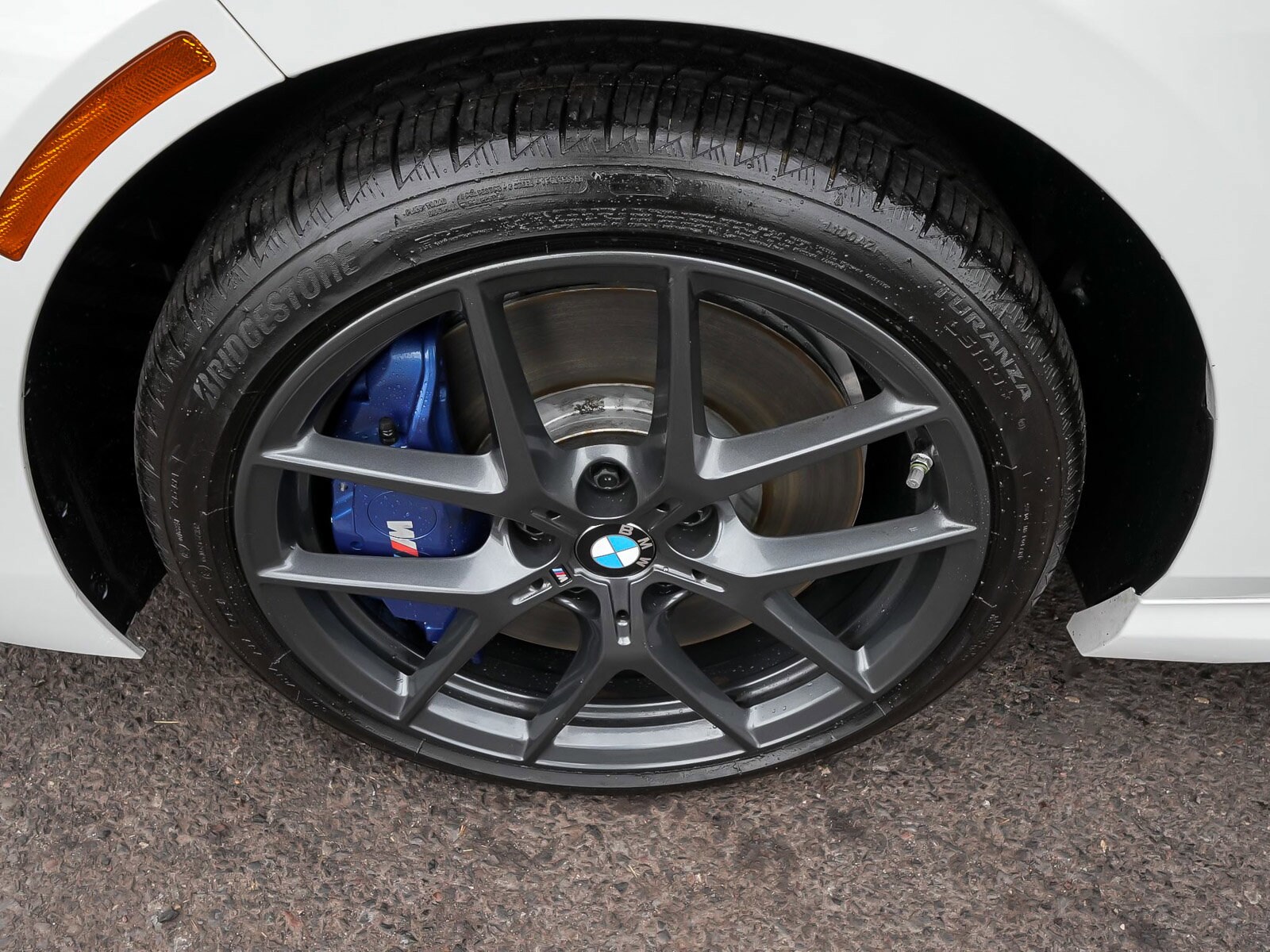 2023 BMW 2 Series M235i - Photo 9