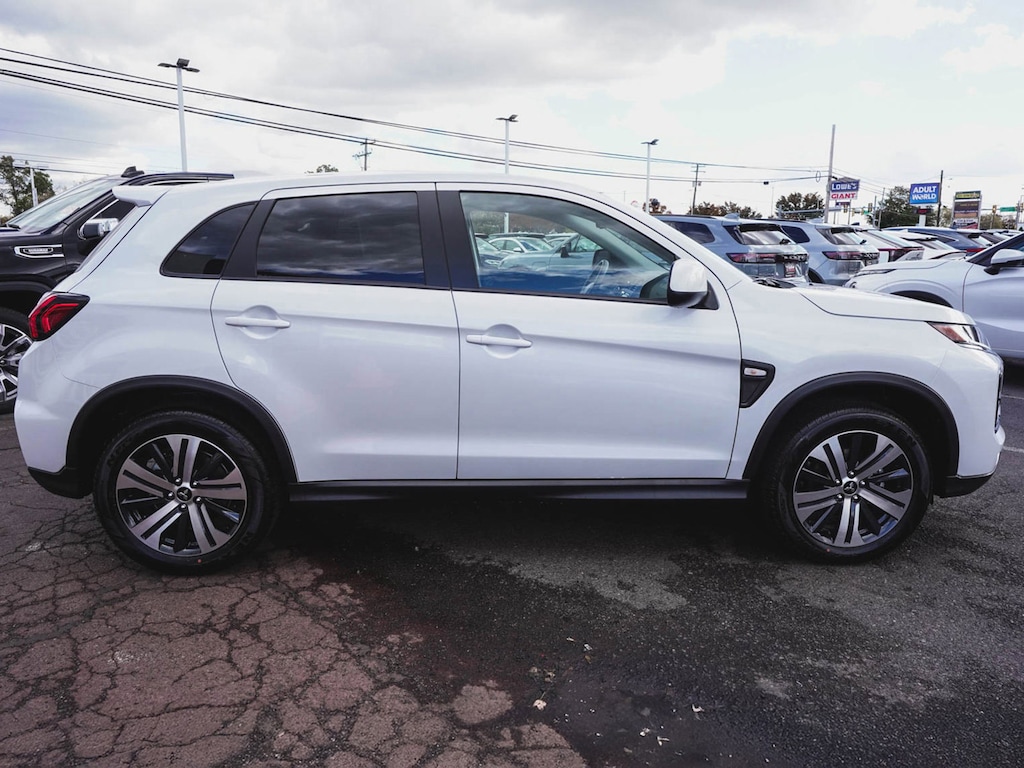 New 2025 Mitsubishi Outlander Sport 2.0 ES SUV