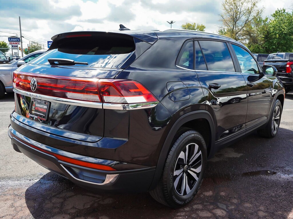 Used 2024 Volkswagen Atlas Cross Sport 2.0T SE SUV