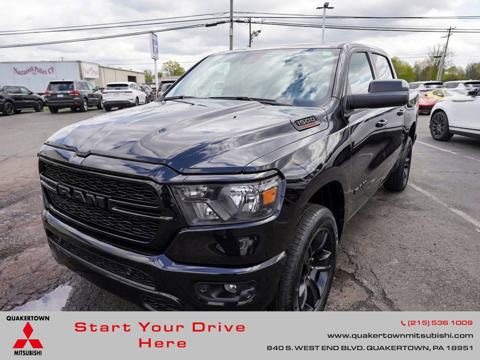 2023 RAM 1500 Big Horn/Lone Star 4x4 Crew Cab 5'7's photo