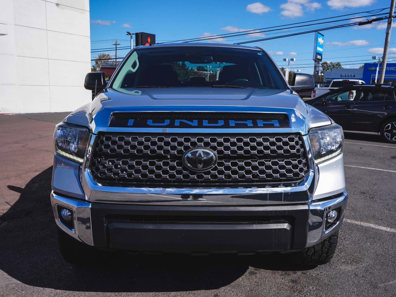 2019 Toyota Tundra SR5 Grade photo 2
