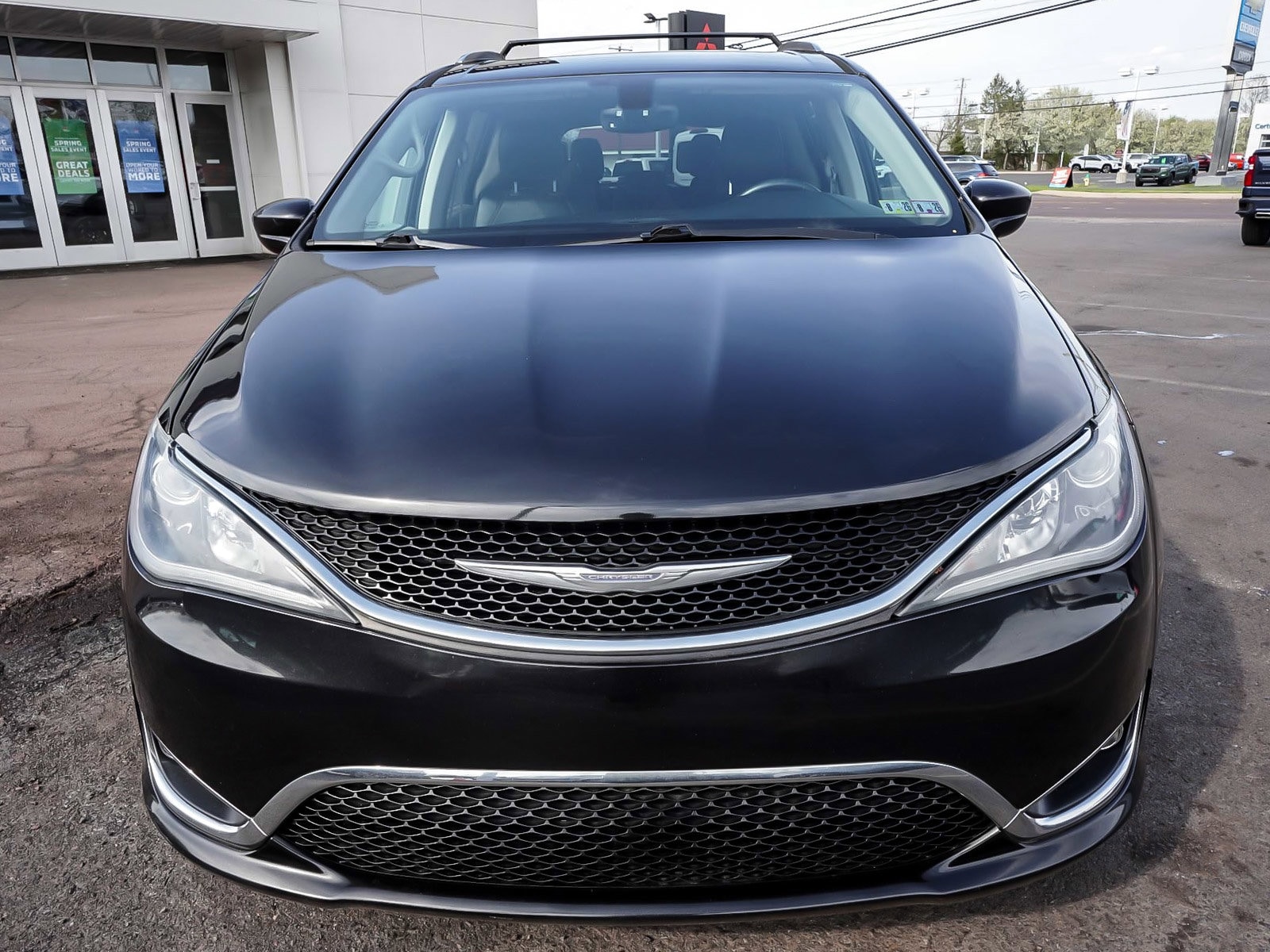 Used 2017 Chrysler Pacifica Touring-L Plus with VIN 2C4RC1EG3HR722039 for sale in Quakertown, PA