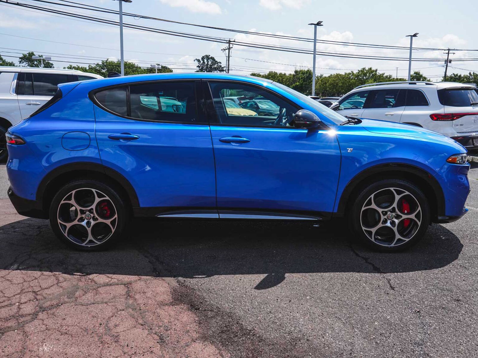 2024 Alfa Romeo Tonale Ti photo 4