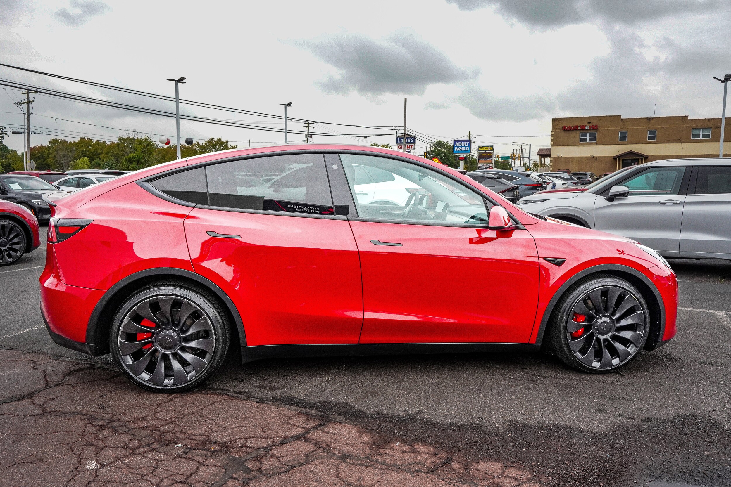 2022 Tesla Model Y Performance photo 3