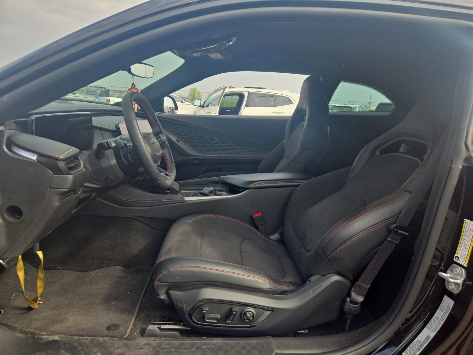 2024 Dodge Charger Daytona Scat Pack photo 3