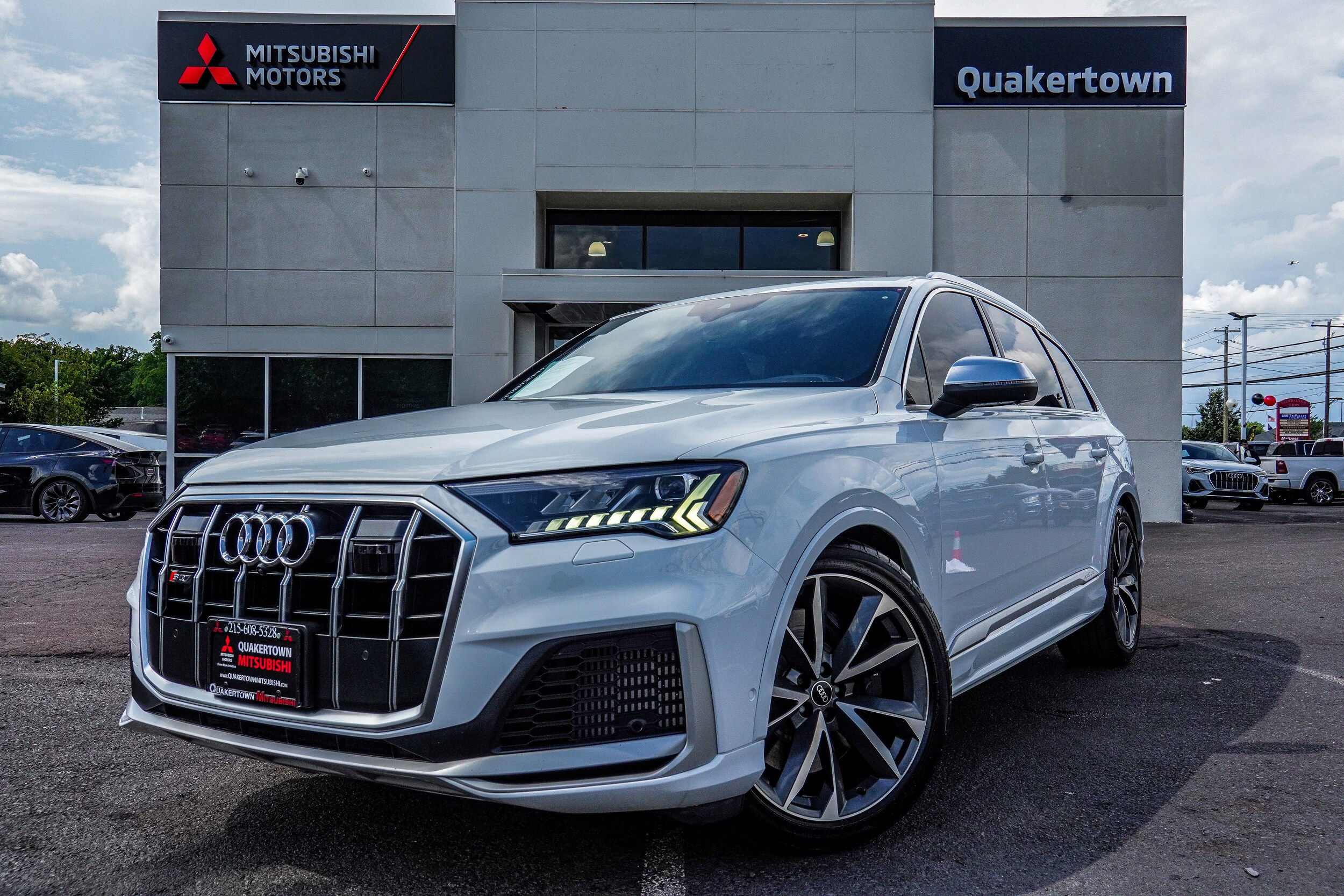 2021 Audi SQ7 Premium Plus photo 2