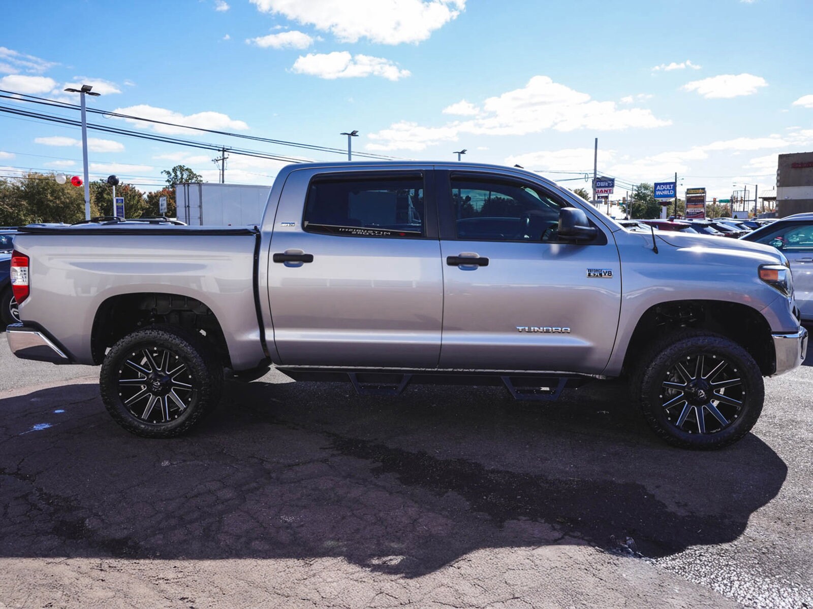 2019 Toyota Tundra SR5 Grade photo 4