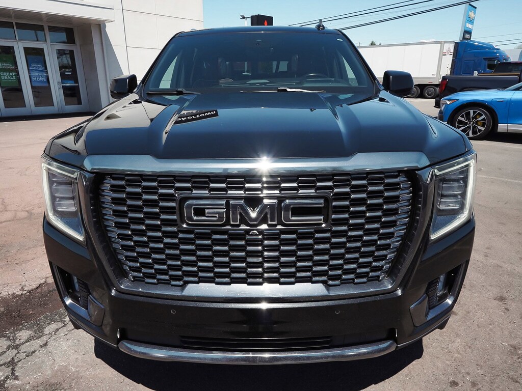Used 2023 GMC Yukon Denali Ultimate SUV