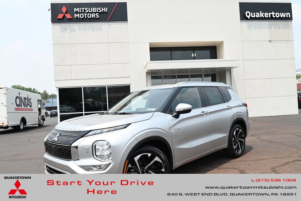 New 2023 Mitsubishi Outlander Plug-In Hybrid SEL SUV
