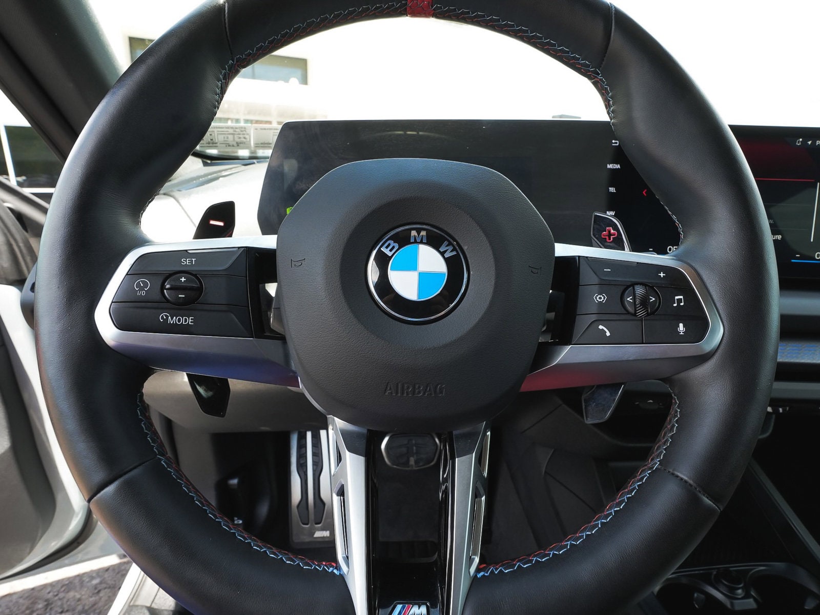 2025 BMW 2 Series M235 - Photo 16