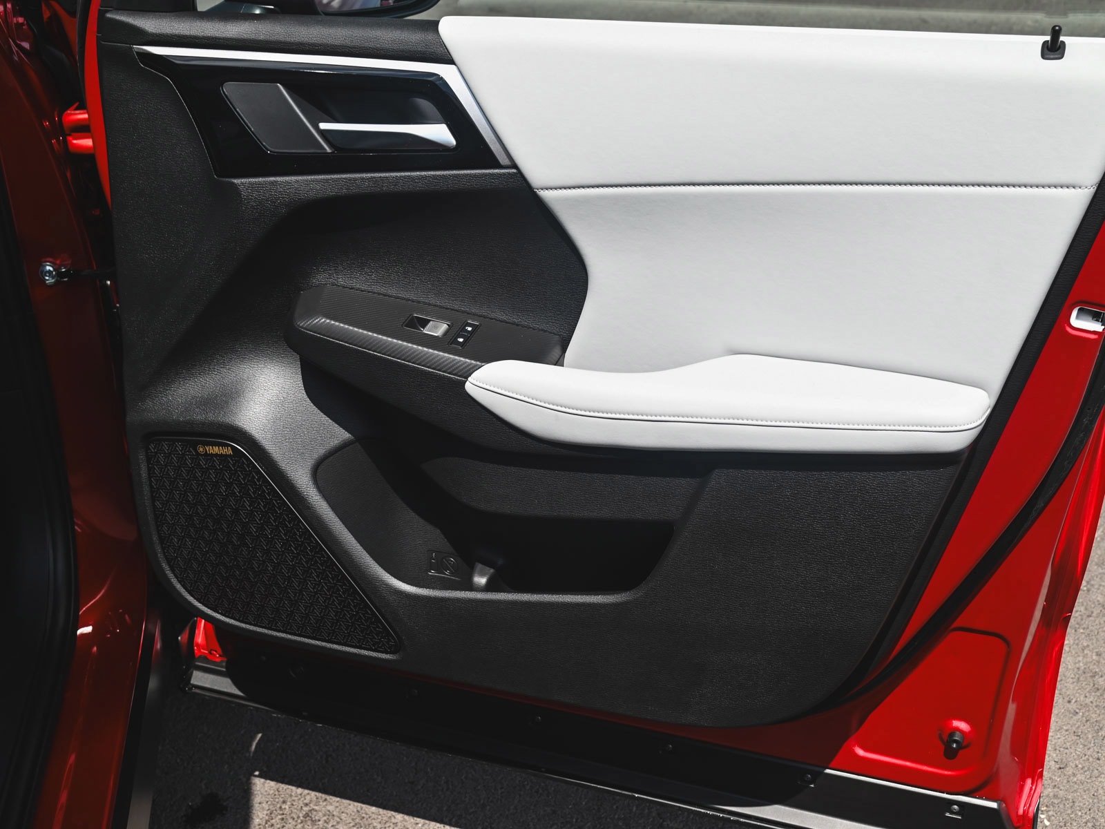 2025 Mitsubishi Outlander SE - Photo 11
