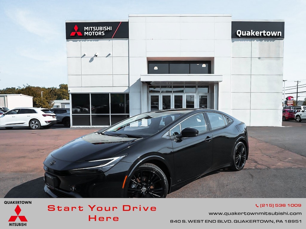 Used 2025 Toyota Prius LE Hatchback
