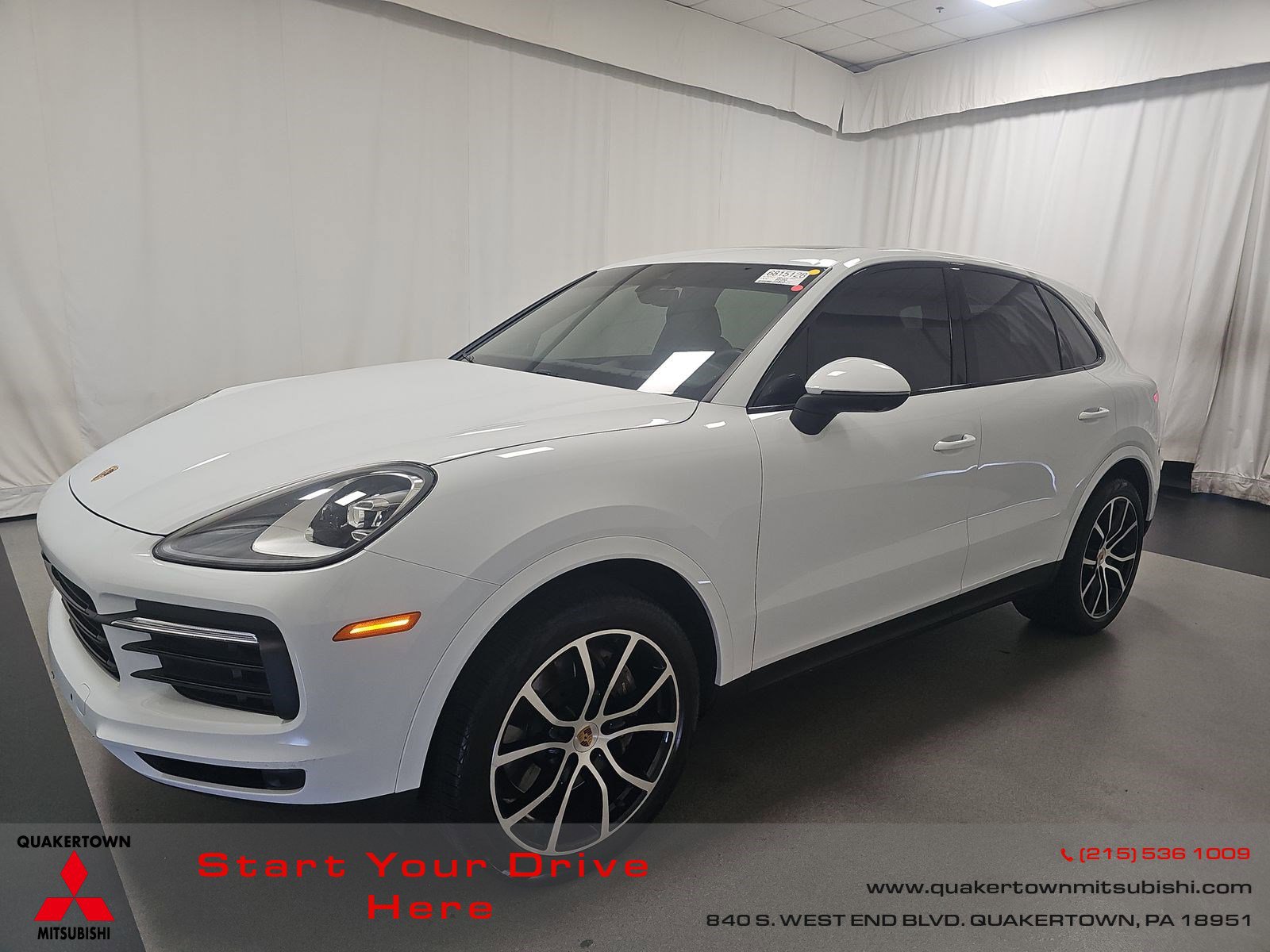 2023 Porsche Cayenne Base's photo