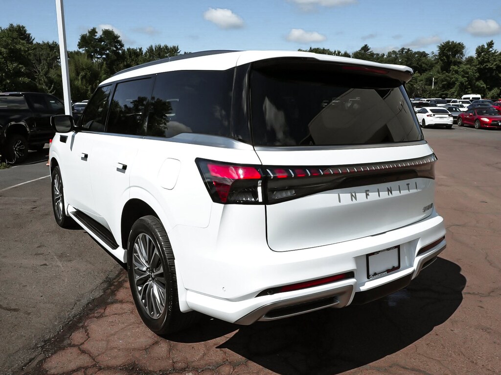 Used 2025 INFINITI QX80 LUXE SUV