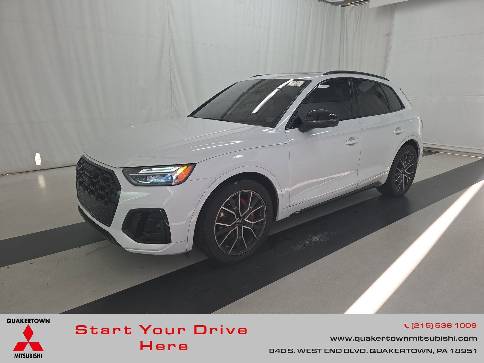 2023 Audi SQ5 Premium Plus's photo