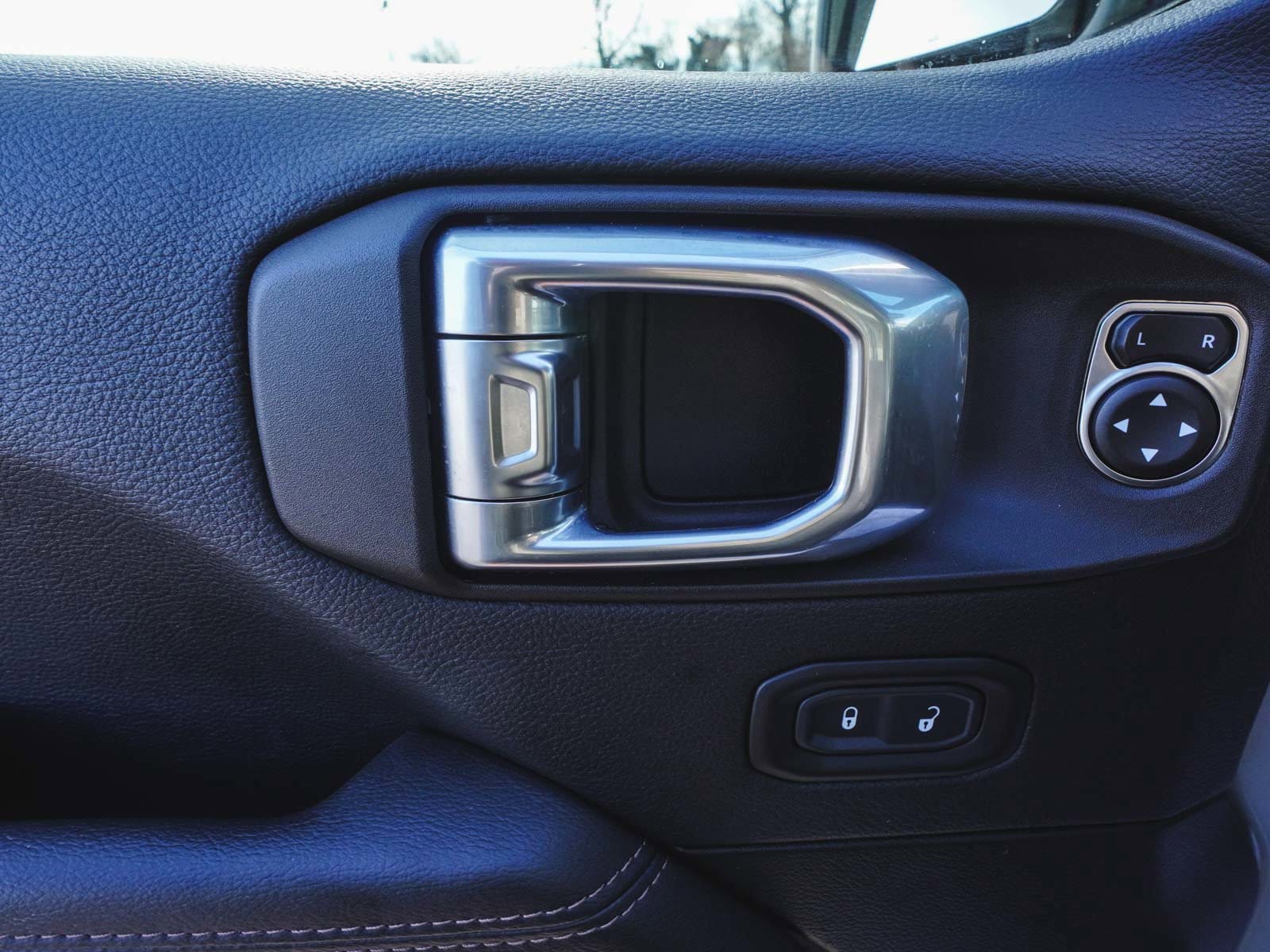 2023 Jeep Wrangler 4-Door Rubicon 392 - Photo 10