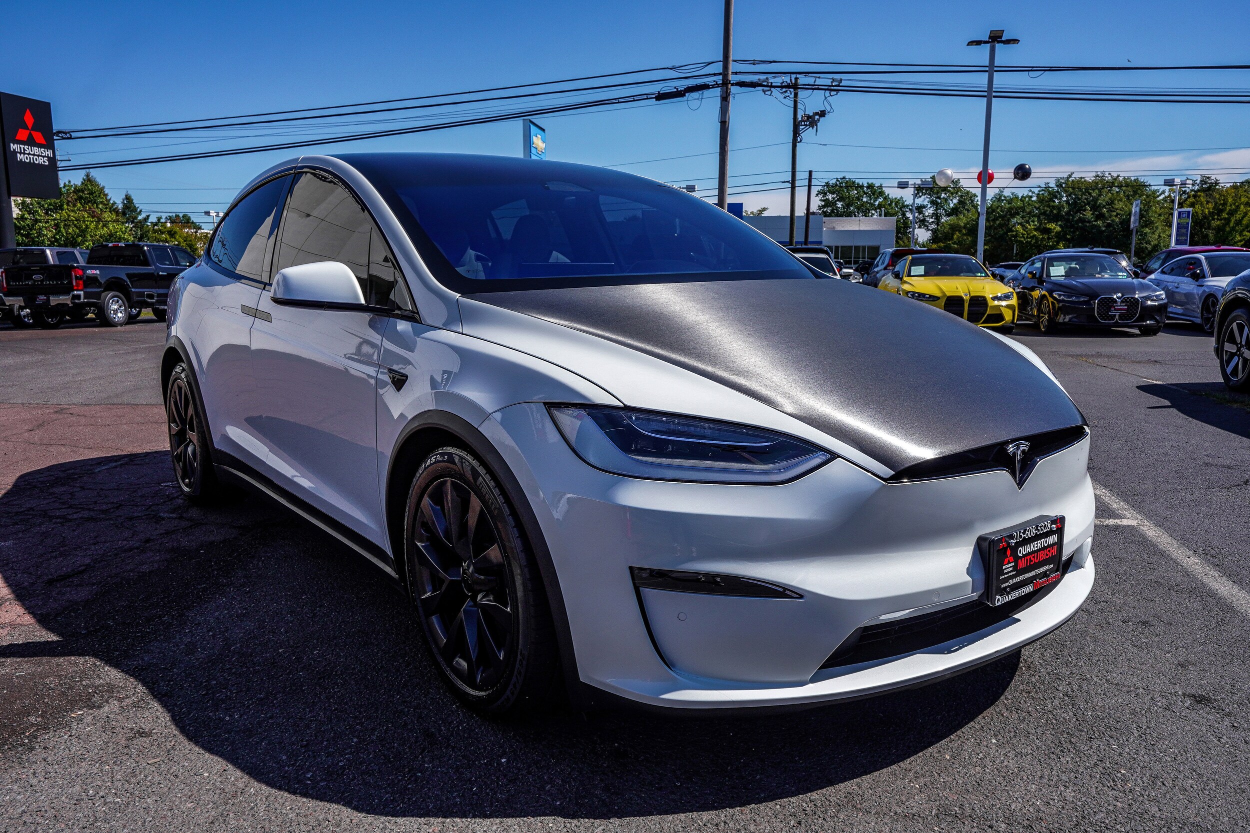 2022 Tesla Model X photo 2