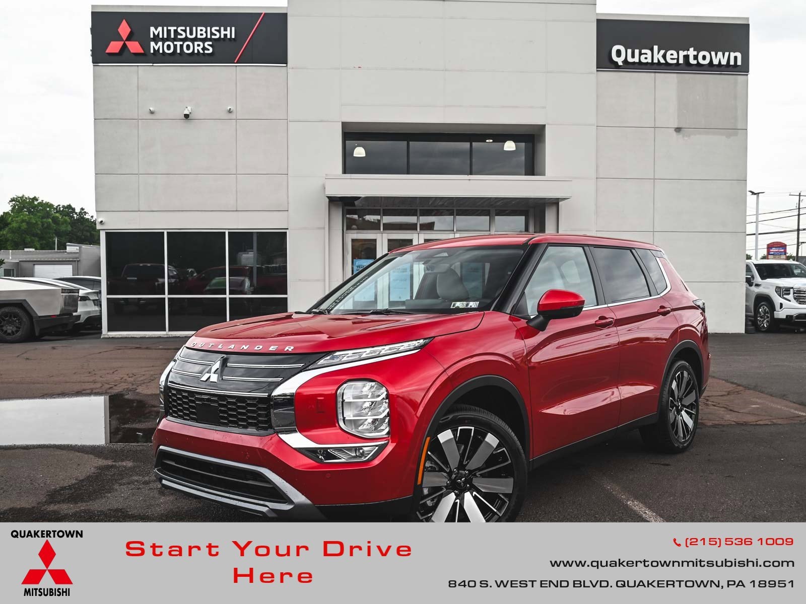 2025 Mitsubishi Outlander SE's photo