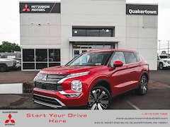 2025 Mitsubishi Outlander SE SUV