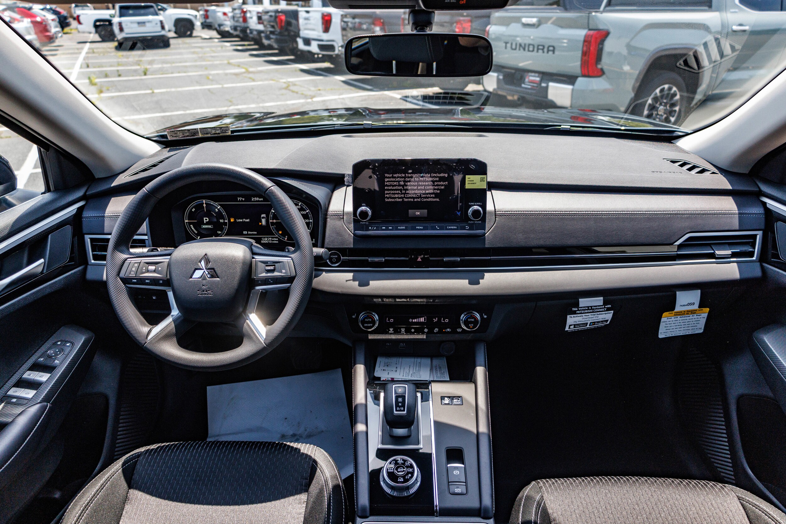 2025 Mitsubishi Outlander Plug-in Hybrid ES - Photo 22