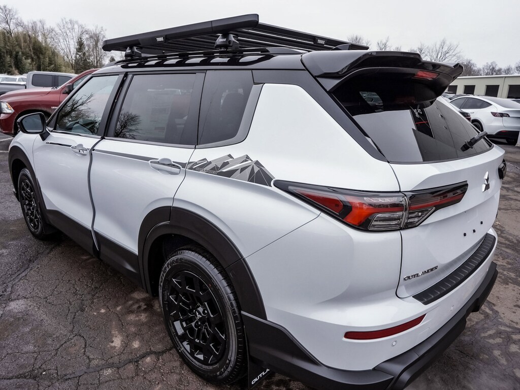 New 2026 Mitsubishi Outlander Trail Edition SUV