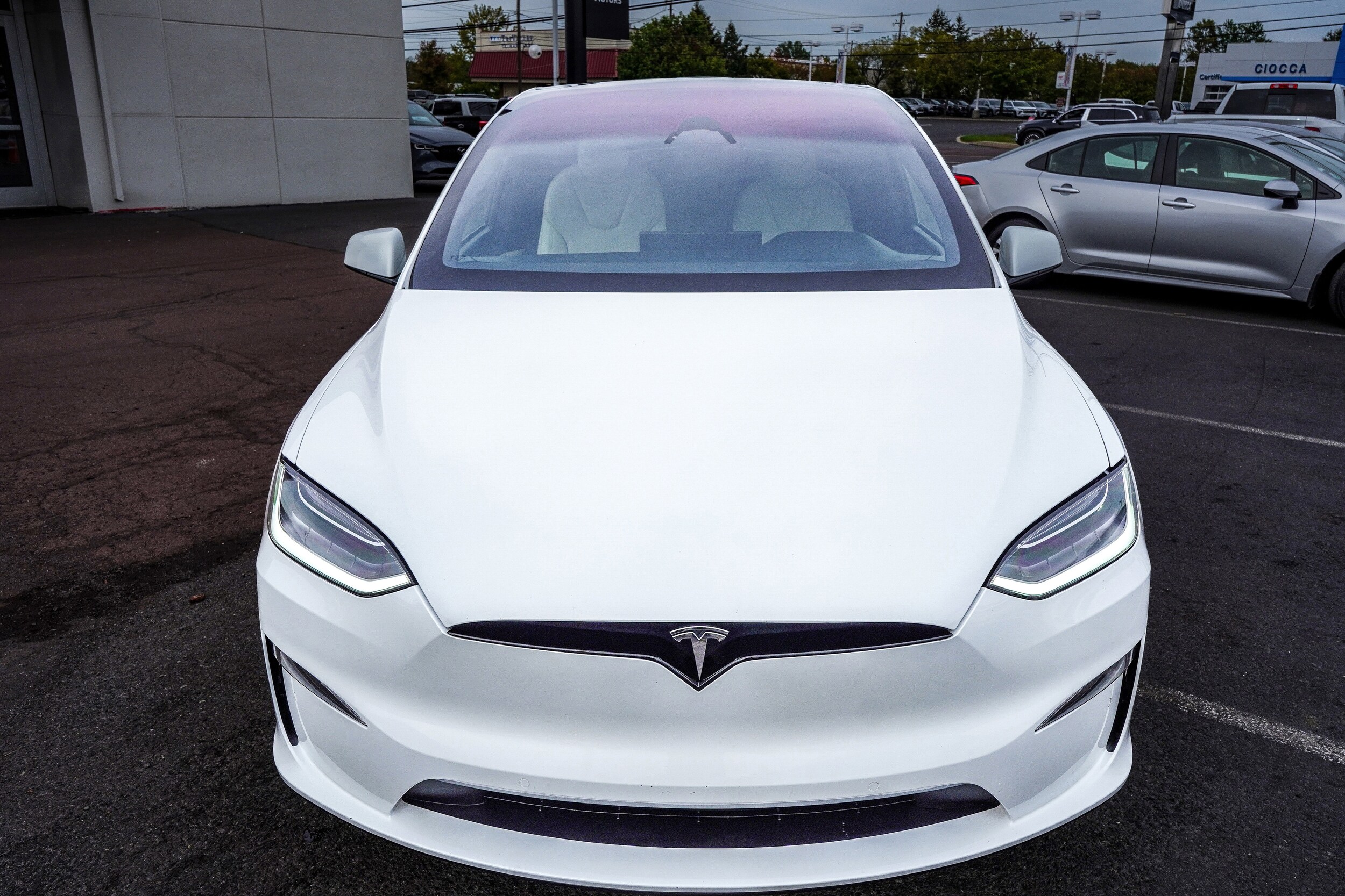 2022 Tesla Model X photo 2