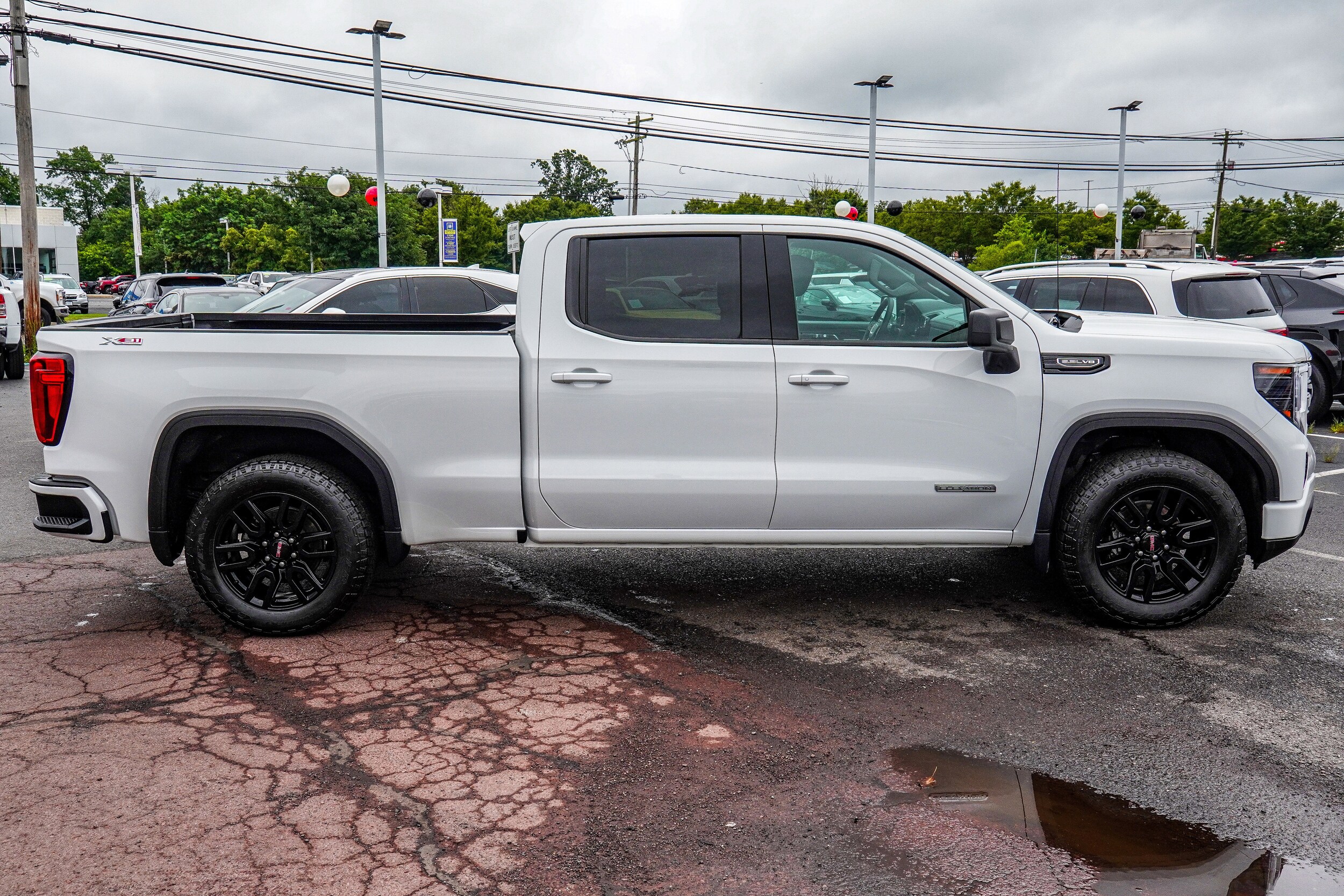 2024 Gmc Sierra 1500 Elevation photo 4