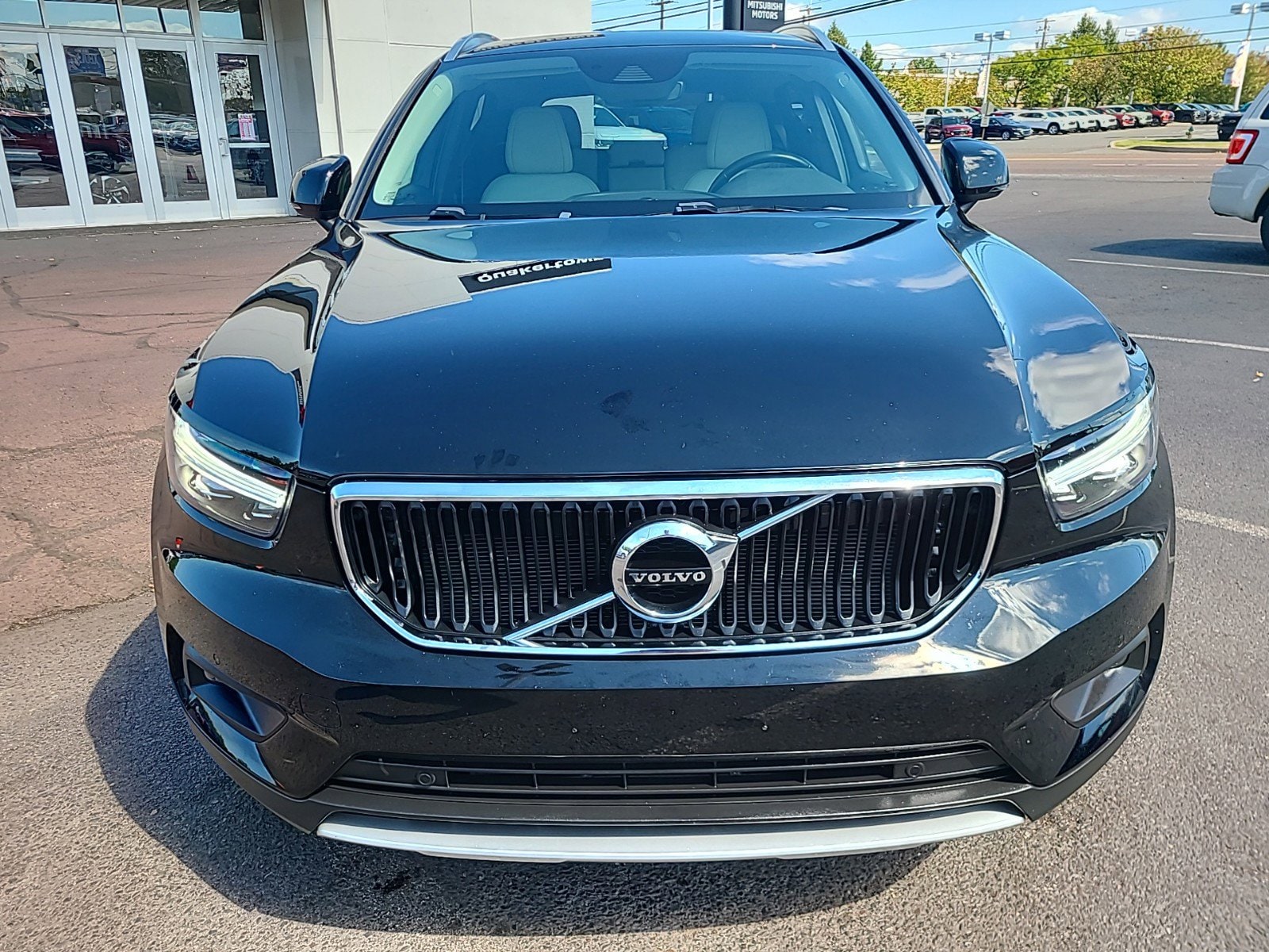 Used 2021 Volvo XC40 Momentum with VIN YV4162UK2M2432963 for sale in Quakertown, PA