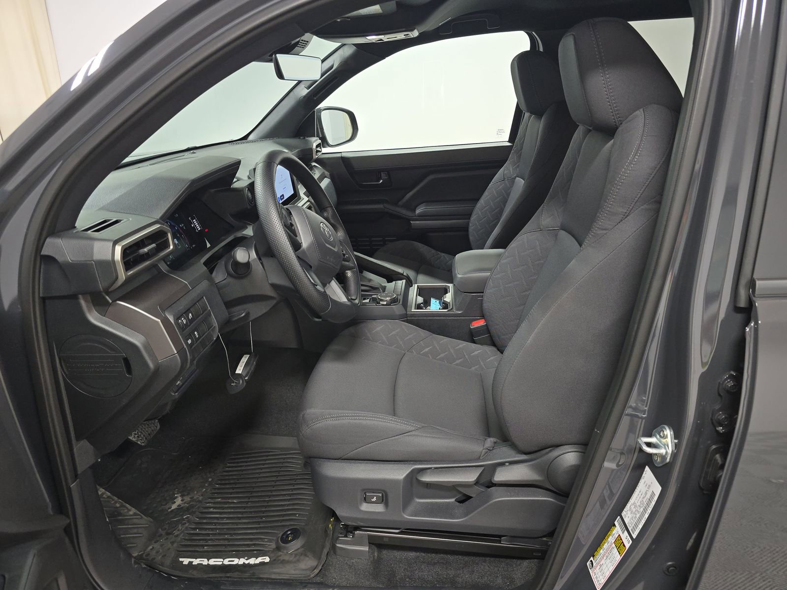 2025 Toyota Tacoma SR5 photo 2